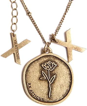 Love Her Wild - Pendant in Gold
