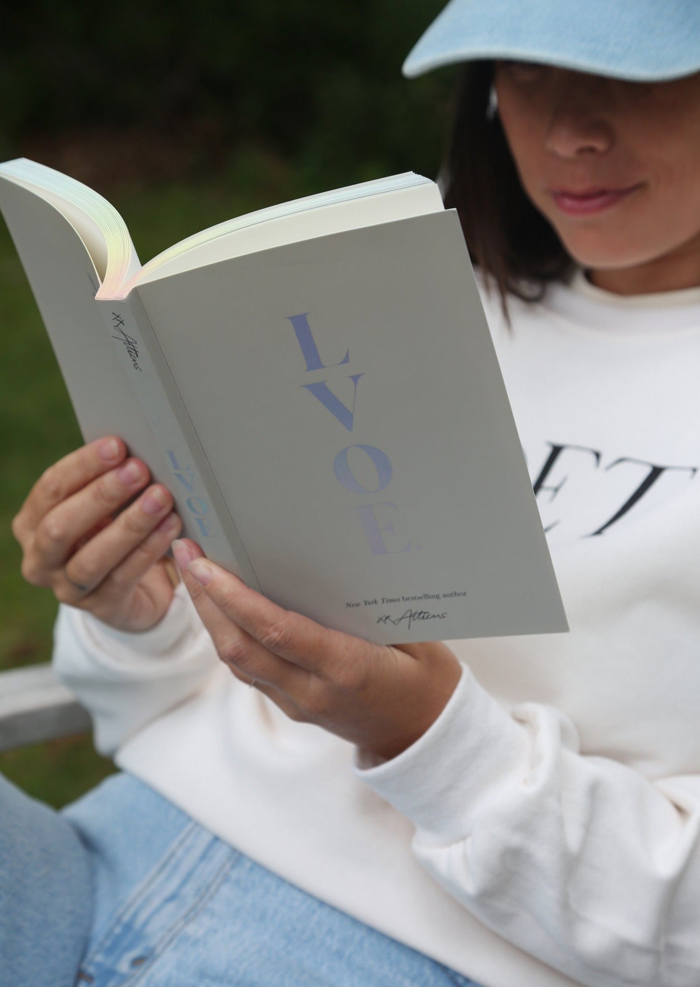 LVOE. (Softcover)
